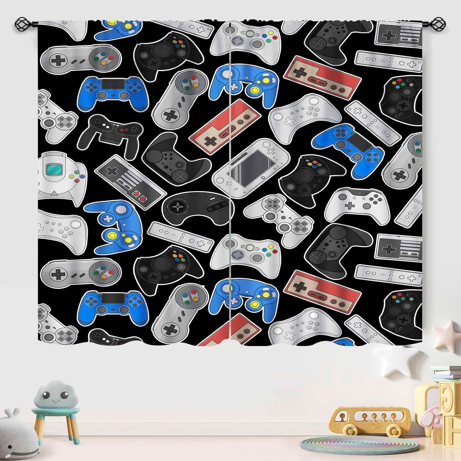 Cortinas con Diseño de Mandos  - Retro Gaming Cafe reseña y precio